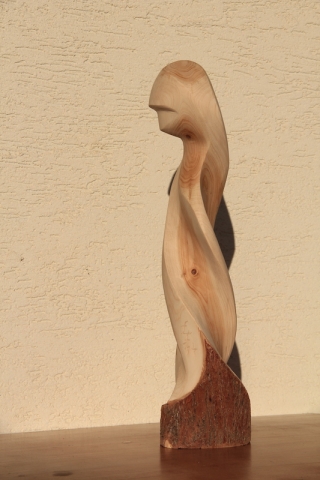 Lany_hosszu_hajjal_(tujafa)__40_cm__200_.___